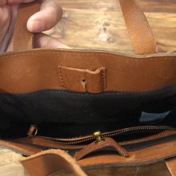 Madewell Small Transport Tiger Print Crossbody - Picture 14 of 16